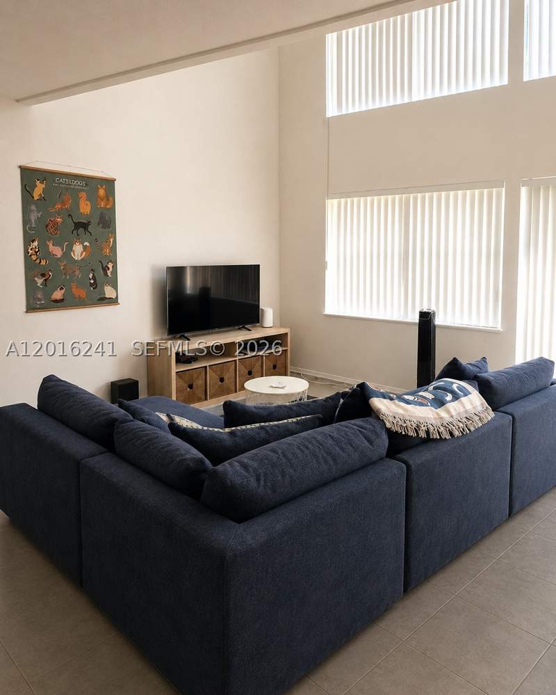 1 bedroom Condominium at 18051 NW 68th Ave K201, Venetian Gardens At Count, Hialeah — photo 2