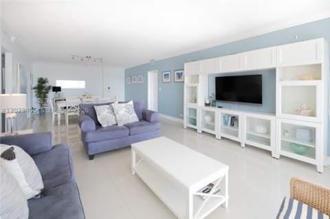 5601 Collins Ave 1420, Miami Beach FL - photo 16 of 25
