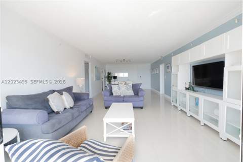 5601 Collins Ave 1420, Miami Beach FL - photo 17 of 25
