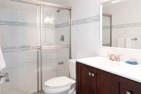 5601 Collins Ave 1420, Miami Beach FL - photo 23 of 25