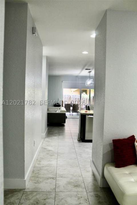 1463 SE 24th Ter, Homestead FL - photo 6 of 6