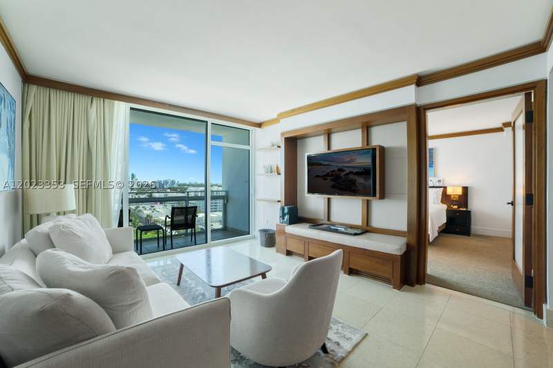 2 bedroom Condominium at 6801 Collins Ave 714 (Door 704), Central Carillon Beach Co, Miami Beach — photo 3