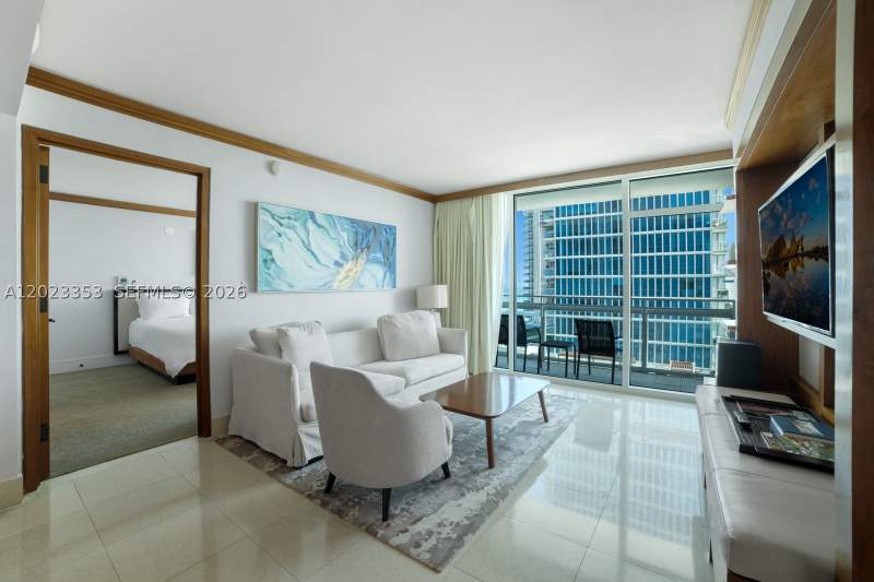 2 bedroom Condominium at 6801 Collins Ave 714 (Door 704), Central Carillon Beach Co, Miami Beach — photo 4