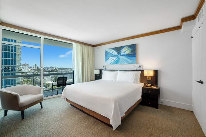 2 bedroom Condominium at 6801 Collins Ave 714 (Door 704), Central Carillon Beach Co, Miami Beach — photo 5