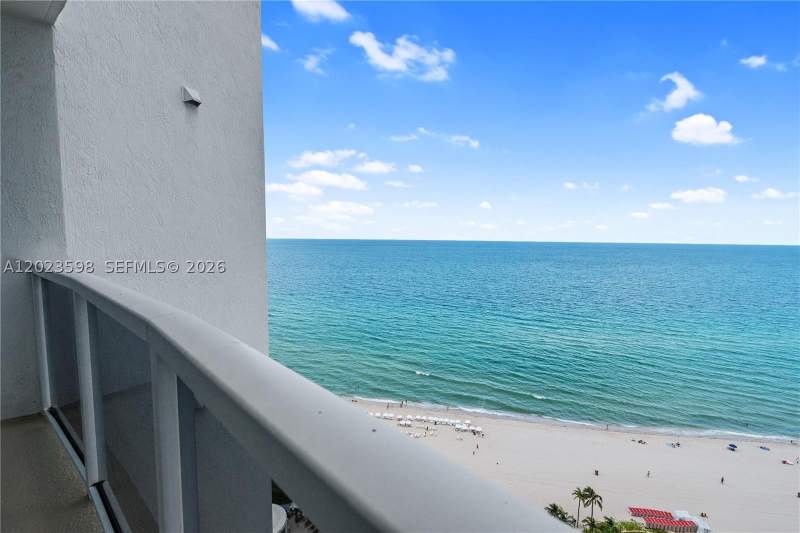 0 bedroom Condominium at 18001 Collins Ave 2010, Trump International Sones, Sunny Isles Beach — photo 3
