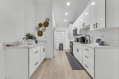20371 NW 32nd Court, Miami Gardens FL - photo 8 of 34