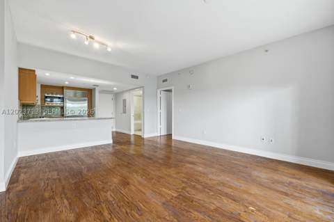 3540 Main Hwy 404, Miami FL - photo 11 of 22
