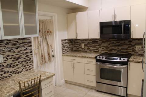 13875 NE 16th Ct, North Miami FL - photo 18 of 42