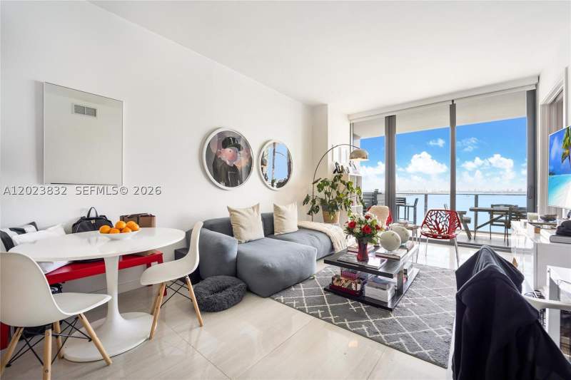 1 bedroom Condominium at 480 NE 31st St 1602, Gran Paraiso Condo, Miami — photo 2