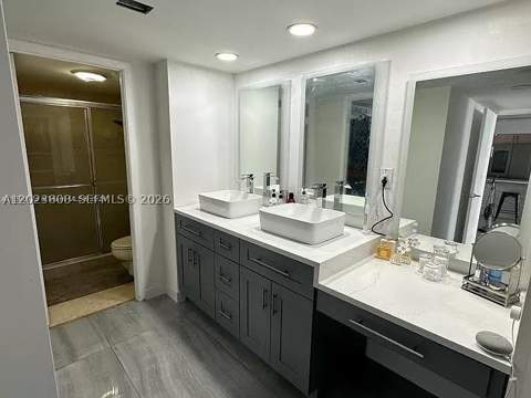 18041 Biscayne Blvd 702, Aventura FL - photo 10 of 14