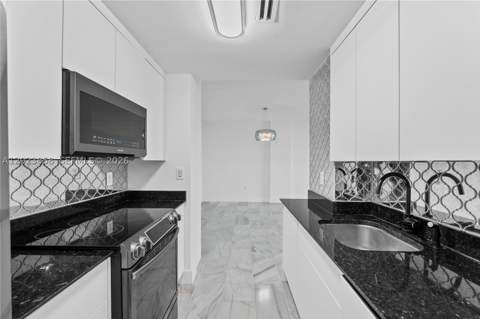 10275 Collins Ave 1035, Bal Harbour FL - photo 11 of 34