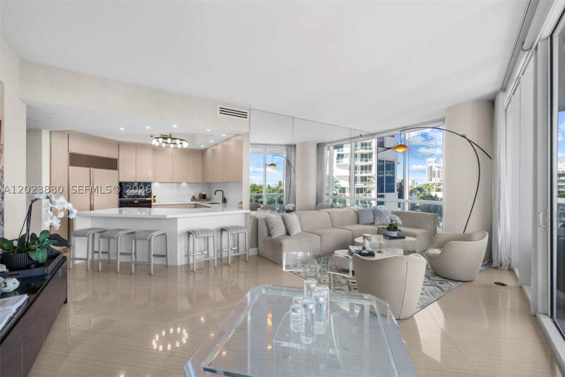 2 bedroom Condominium at 100 S Pointe Dr 509, Continuum, Miami Beach — photo 5