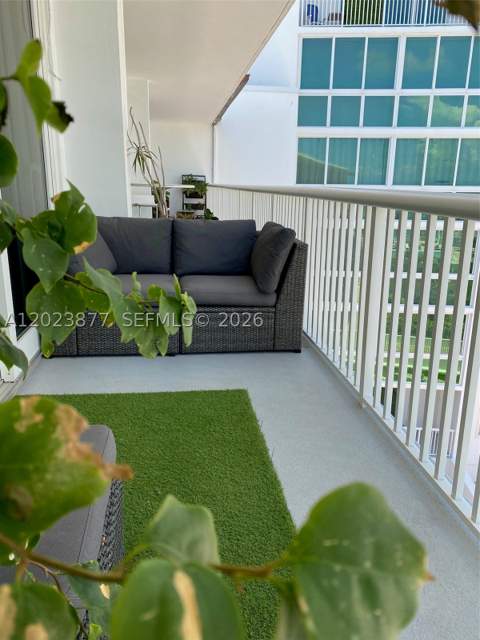 5401 Collins Ave 339, Miami Beach FL - photo 20 of 37