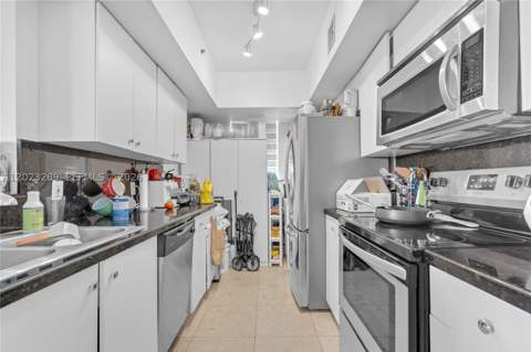 5077 NW 7th St 517, Miami FL - photo 7 of 29