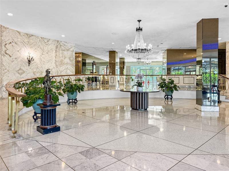 5 bedroom Condominium at 5255 Collins Ave Ph A & Cd, Imperial House Condo, Miami Beach — photo 2