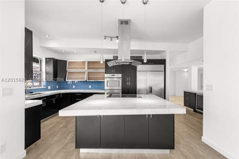 5255 Collins Ave Ph A & Cd, Miami Beach FL - photo 6 of 48