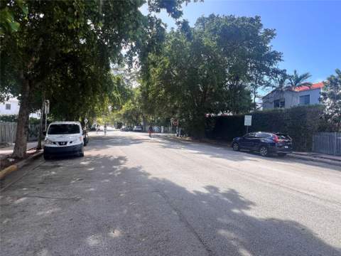 919 Michigan Avenue 3, Miami Beach FL - photo 11 of 11