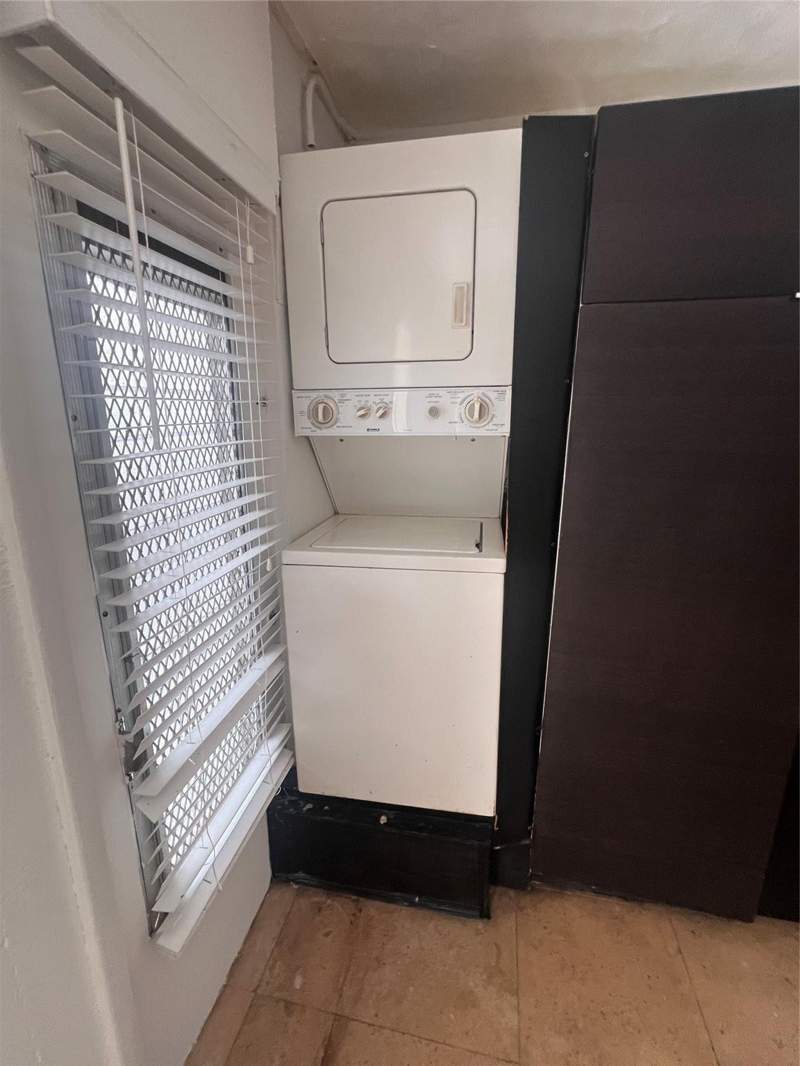 1 bedroom Condominium at 919 Michigan Avenue 3, 919 Michigan Condo, Miami Beach — photo 4