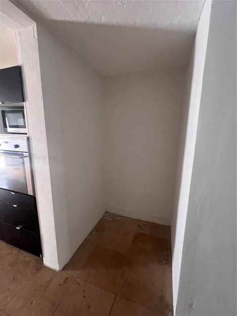 919 Michigan Avenue 3, Miami Beach FL - photo 8 of 11