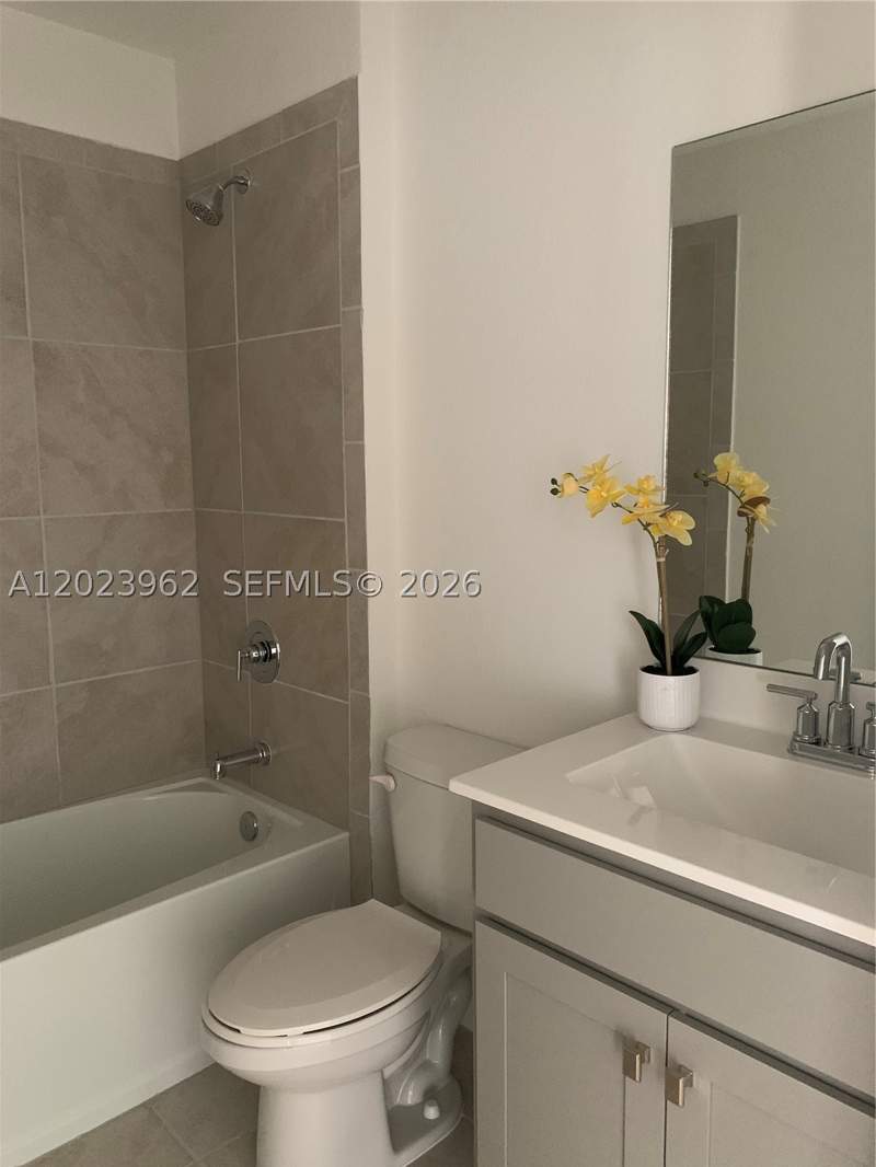 3 bedroom Townhouse at 1068 SE 24th Ave, Towns At Seascape, Homestead — photo 4