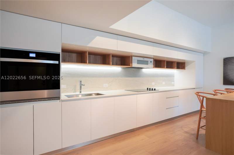 2 bedroom Condominium at 10250 Collins Avenue 412, Bh Bal Harbour Bldg 3, Bal Harbour — photo 4