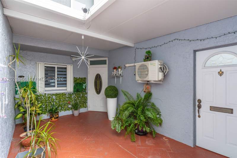 3 bedroom Townhouse at 3770 W 8th Ln 27, Mango Hill Condo #12, Hialeah — photo 4