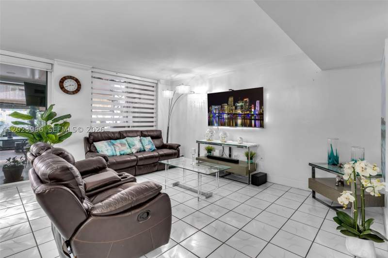 3 bedroom Townhouse at 3770 W 8th Ln 27, Mango Hill Condo #12, Hialeah — photo 5