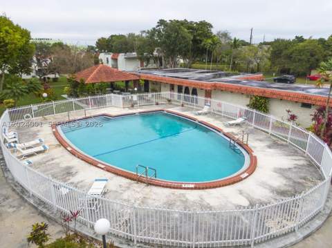 8701 SW 141st St L5, Palmetto Bay FL - photo 19 of 22