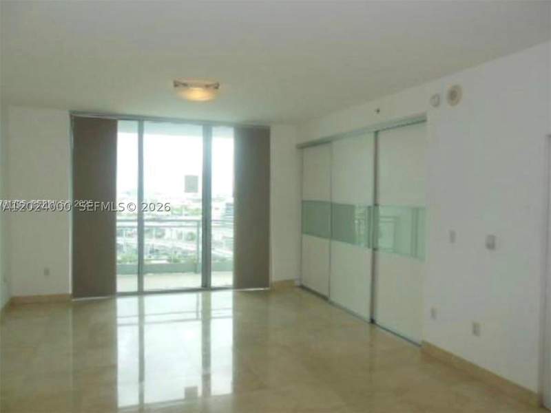 1 bedroom Condominium at 90 SW 3rd St 1811, Ivy Condo, Miami — photo 2