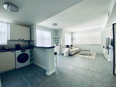 1550 Drexel Ave 202, Miami Beach FL - photo 13 of 23