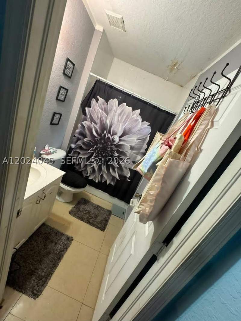 4 bedroom Townhouse at 901 SW 6th Ct, Abel Homes At Keys Winds, Florida City — photo 5