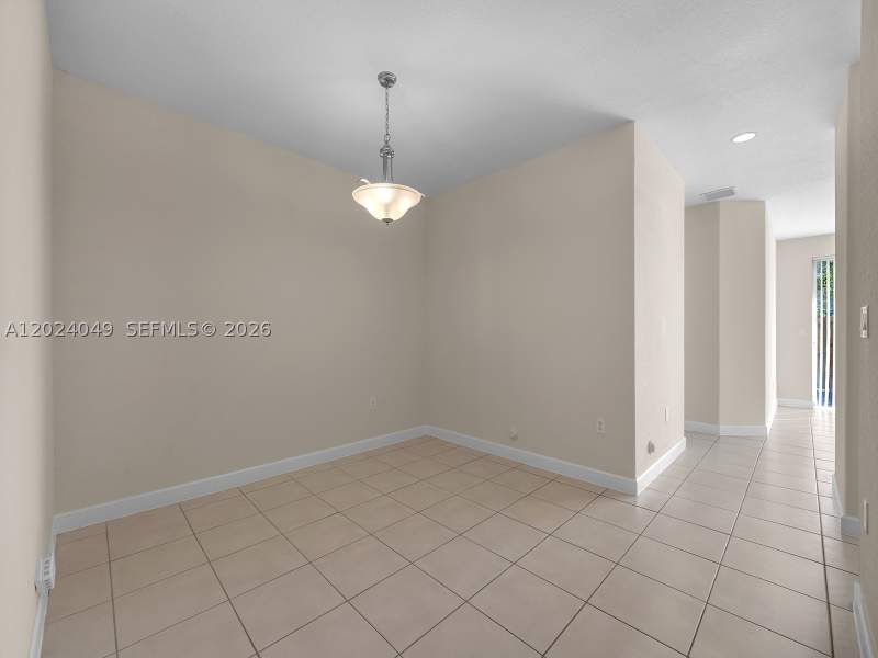 4 bedroom Townhouse at 2511 SE 15th Ct, Keys Garden, Homestead — photo 4