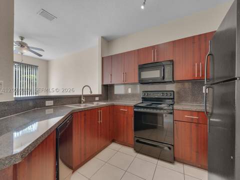 2511 SE 15th Ct, Homestead FL - photo 8 of 28