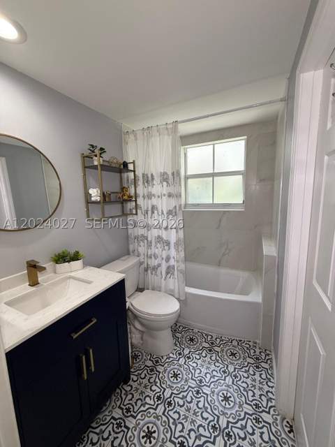 3215 NE 184th St 14109, Aventura FL - photo 15 of 25