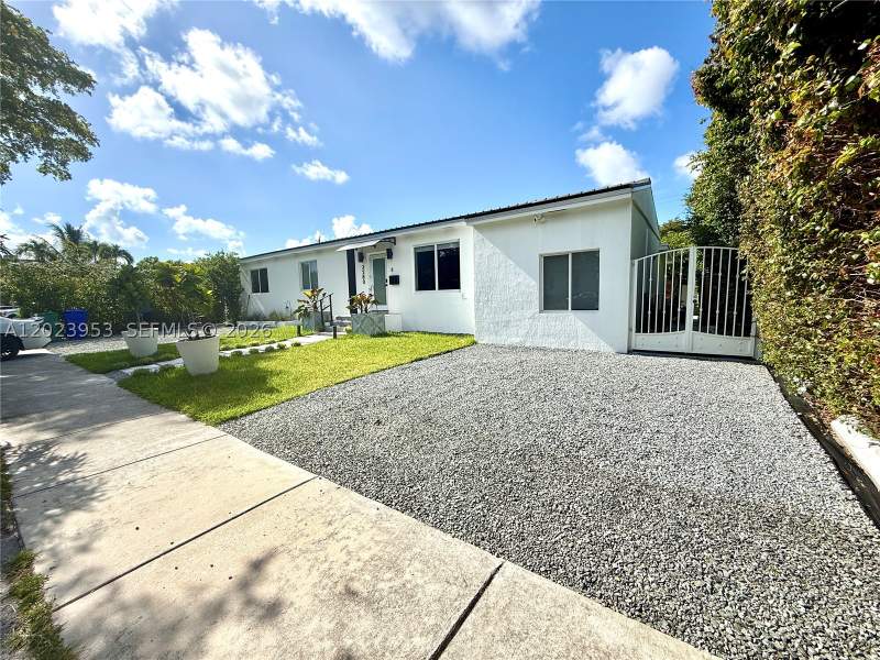 5 bedroom SingleFamilyResidence at 3280 SW 16th Ter, Coral Gate Sec A, Miami — photo 2
