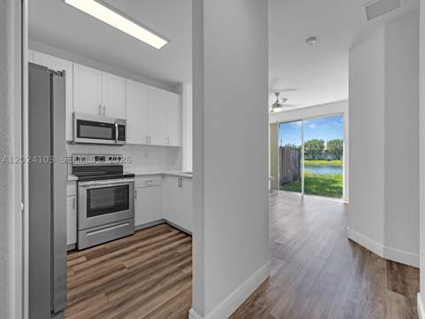 2560 SE 15th Ct, Homestead FL - photo 7 of 29