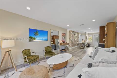300 Galen Dr 306, Key Biscayne FL - photo 11 of 36