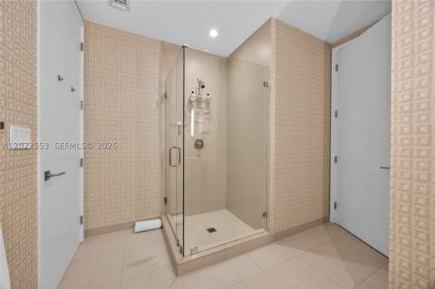 2831 S Bayshore Dr 705, Miami FL - photo 13 of 24