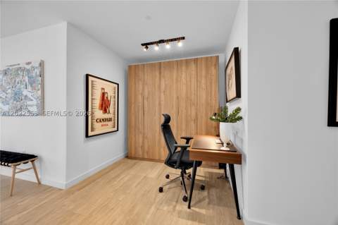 2831 S Bayshore Dr 705, Miami FL - photo 16 of 24