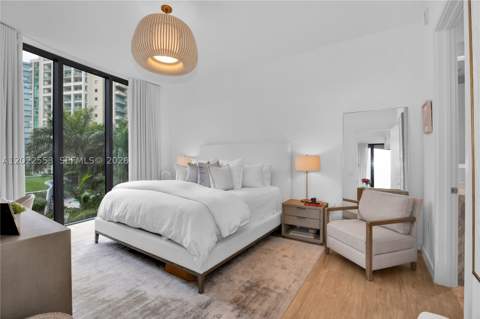 2831 S Bayshore Dr 705, Miami FL - photo 7 of 24