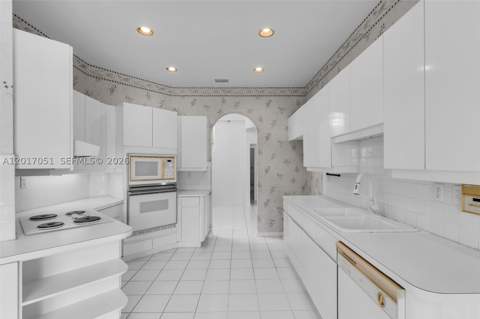 14876 SW 132nd Ave, Miami FL - photo 15 of 54