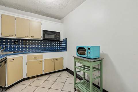 2100 Sans Souci Blvd A603, North Miami FL - photo 11 of 44