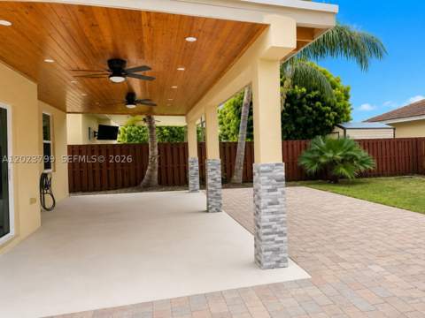 28407 SW 129th Pl, Homestead FL - photo 7 of 19