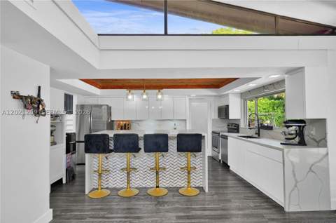 19755 SW 241st Ter, Homestead FL - photo 6 of 37