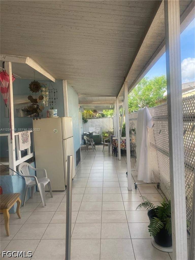5 bedroom SingleFamilyResidence at 12810 SW 17 St, University Park, Miami — photo 3