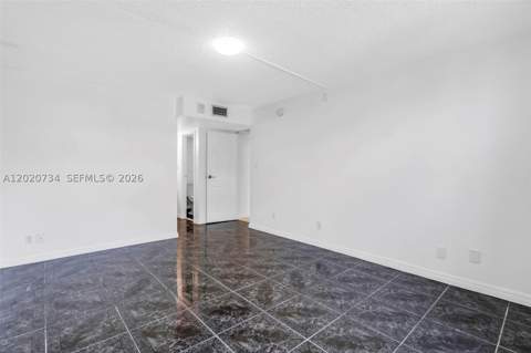 16558 NE 26th Ave 3H, North Miami Beach FL - photo 9 of 54