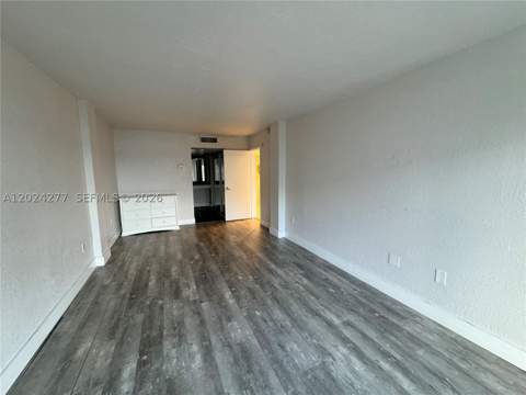 1650 NE 115th St 609, Miami FL - photo 12 of 22