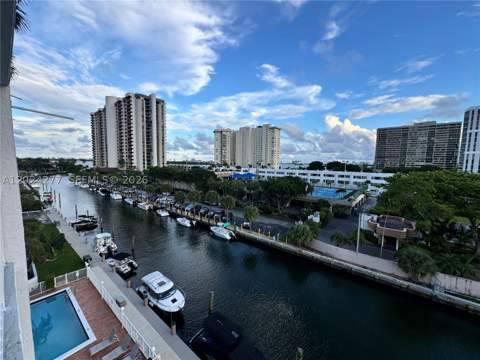 1650 NE 115th St 609, Miami FL - photo 9 of 22