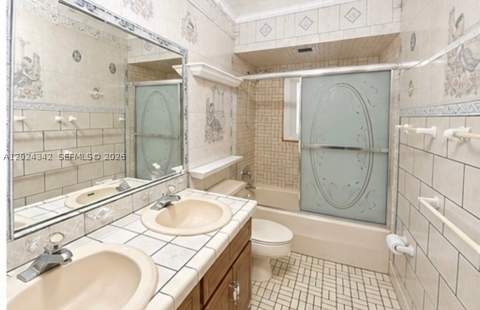 6225 SW 59th St, South Miami FL - photo 9 of 10