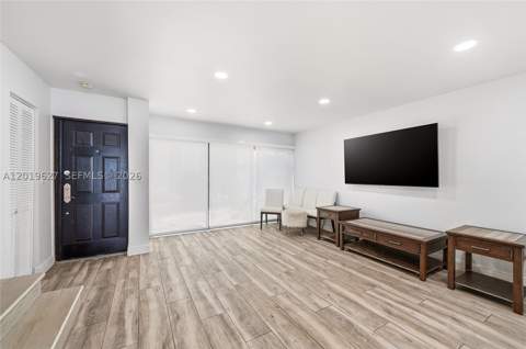 2757 NE 165th Ter 28, North Miami Beach FL - photo 18 of 38